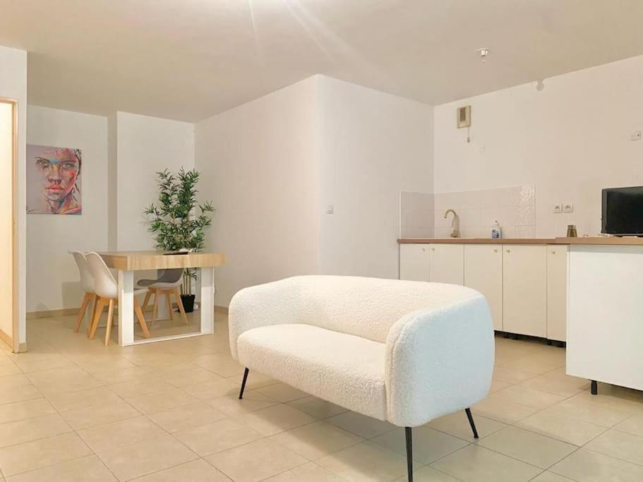 Havre De Paix La Joliette : Urban Modern Cosy Chic Apartment มาร์กเซย ภายนอก รูปภาพ